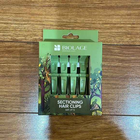 Biolage Sectioning Hair Clips set of 4 - Picture 1 of 2